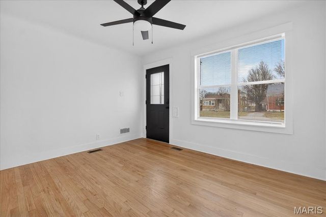 3815 Bayless Avenue, St Louis, MO 63125