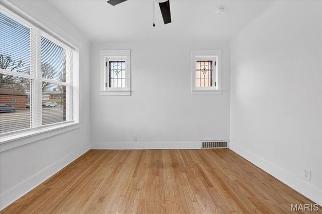 3815 Bayless Avenue, St Louis, MO 63125