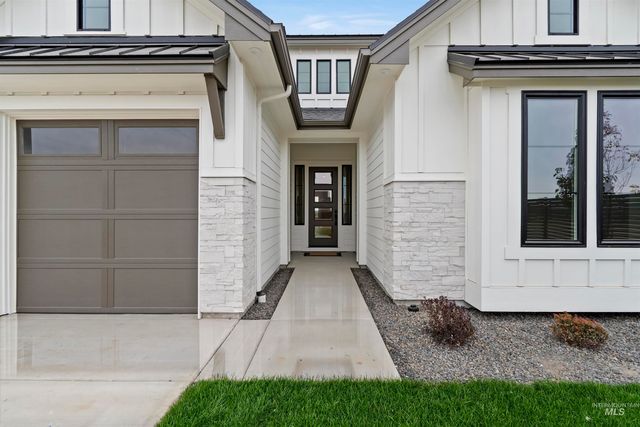 6718 W W Sollas D, Eagle, ID 83616