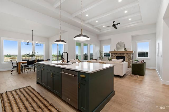 6718 W W Sollas D, Eagle, ID 83616