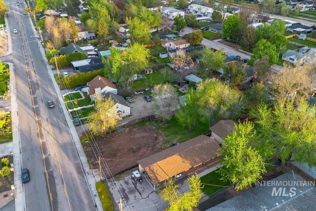 4624 W Franklin, Boise, ID 83705