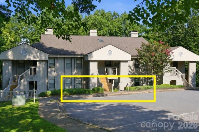1503 Abbey Circle, Asheville, NC 28805