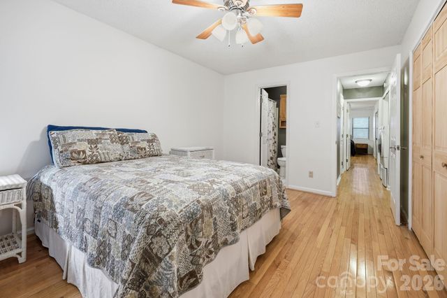 1503 Abbey Circle, Asheville, NC 28805