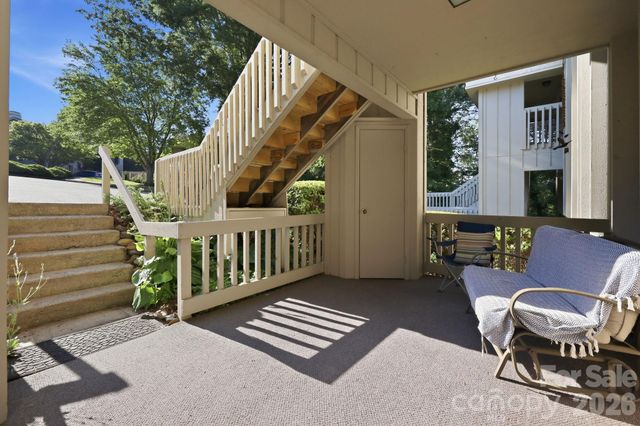 1503 Abbey Circle, Asheville, NC 28805