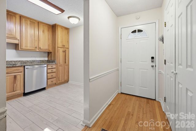 1503 Abbey Circle, Asheville, NC 28805