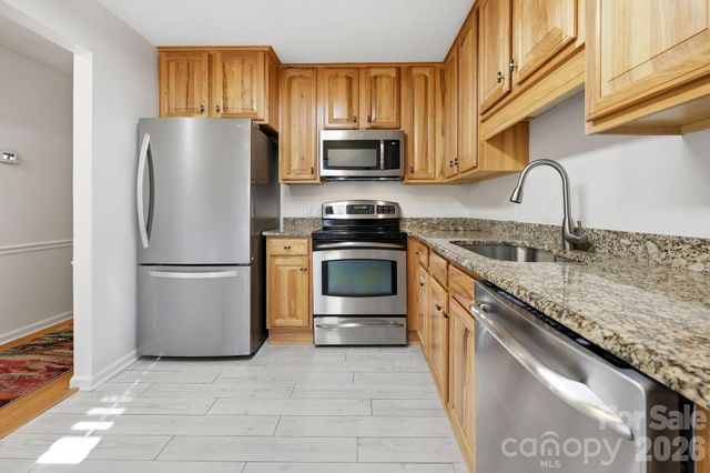 1503 Abbey Circle, Asheville, NC 28805