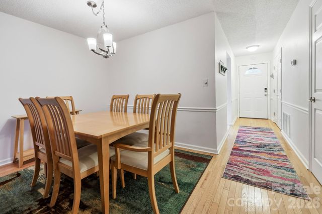 1503 Abbey Circle, Asheville, NC 28805