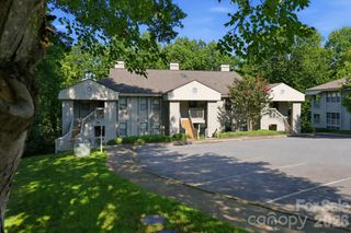 1503 Abbey Circle, Asheville, NC 28805