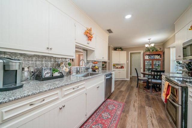 113 Eastridge Rd., Kilgore, TX 75662