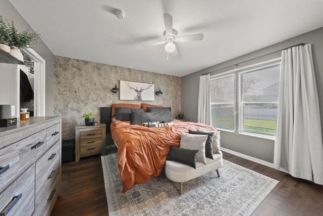 201 Fox Hall Drive, Pataskala, OH 43062