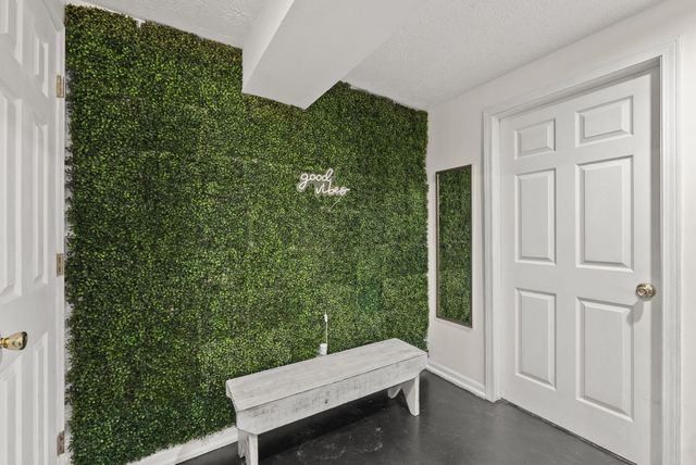 201 Fox Hall Drive, Pataskala, OH 43062