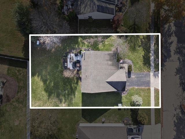 201 Fox Hall Drive, Pataskala, OH 43062