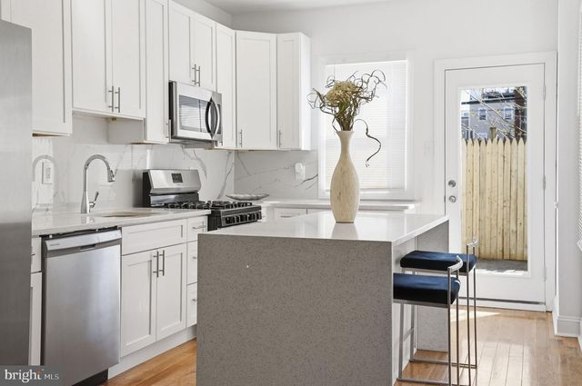 1634 ANNIN ST, Philadelphia, PA 19146