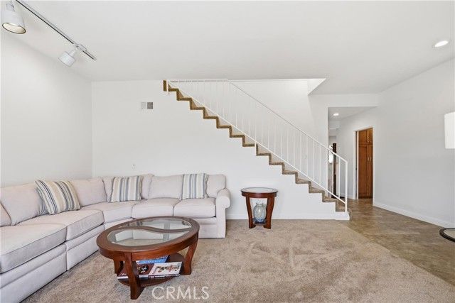 445 North Mangrove Avenue, Covina, CA 91724