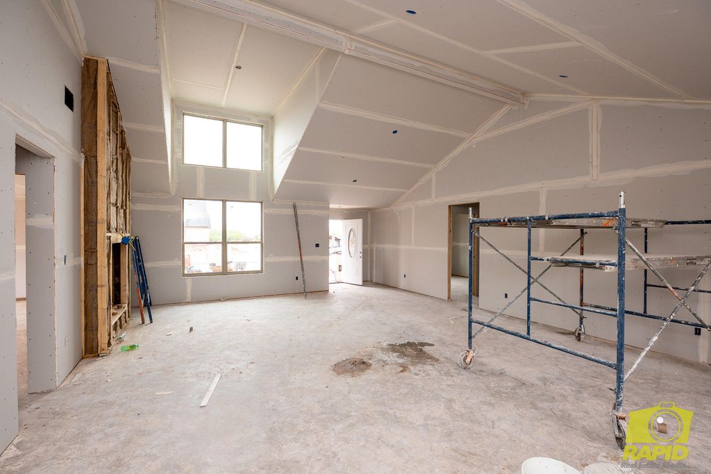 Image 3 of property listing at 9619 Grey Wolf Lane, San Angelo, TX 76901