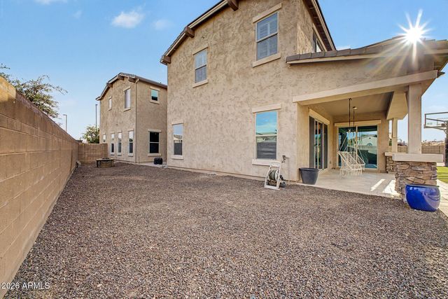 1002 E PARKVIEW Drive, Gilbert, AZ 85295