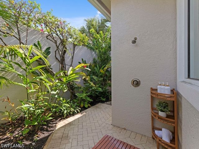 11617 Useppa CT, Naples, FL 34110