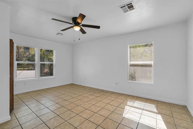 1016 E Pecan Street, Altus, OK 73521