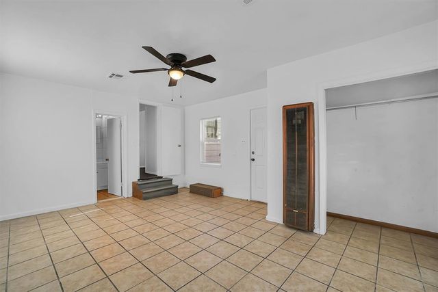 1016 E Pecan Street, Altus, OK 73521
