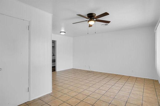 1016 E Pecan Street, Altus, OK 73521