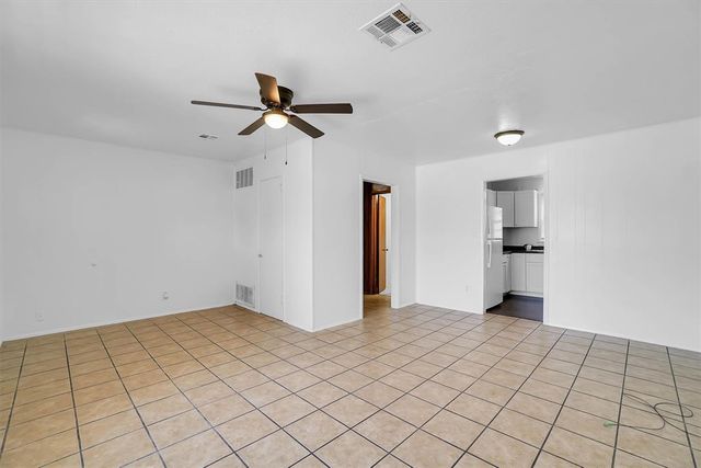 1016 E Pecan Street, Altus, OK 73521