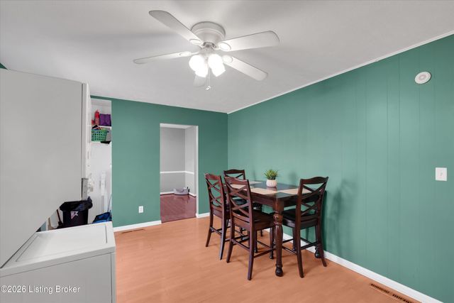 2815 Rockhaven Ave, Louisville, KY 40220