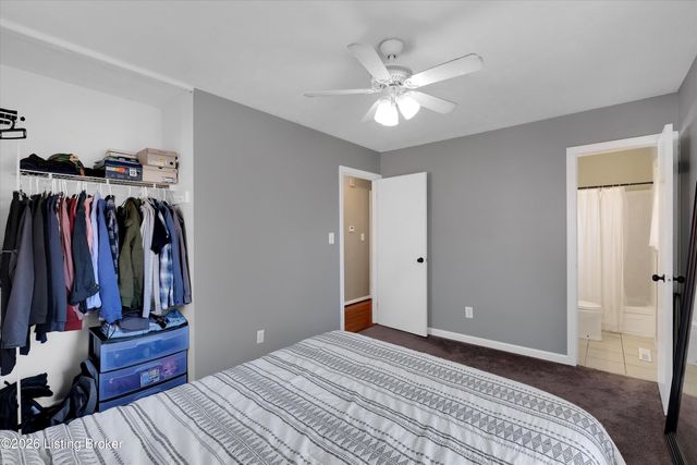 2815 Rockhaven Ave, Louisville, KY 40220