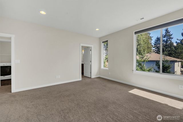 14610 36th Avenue NE, Lake Forest Park, WA 98155