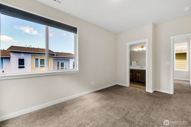 14610 36th Avenue NE, Lake Forest Park, WA 98155