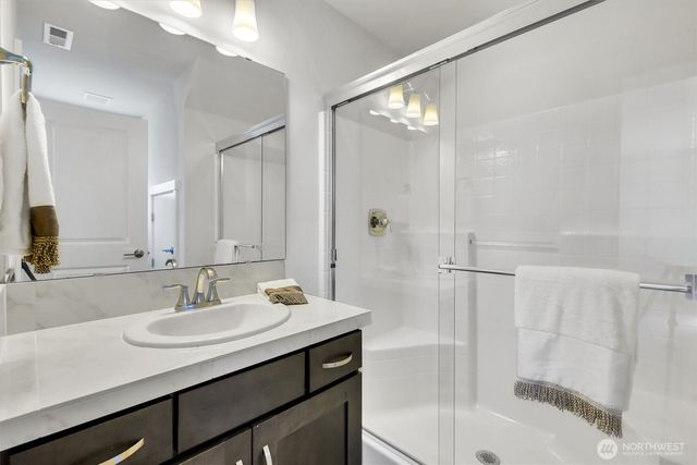 14610 36th Avenue NE, Lake Forest Park, WA 98155