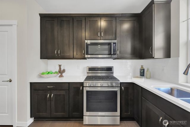 14610 36th Avenue NE, Lake Forest Park, WA 98155