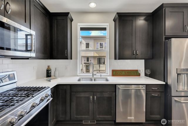 14610 36th Avenue NE, Lake Forest Park, WA 98155