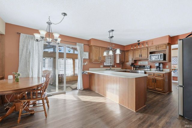 3303 Walden Run, Fort Wayne, IN 46815