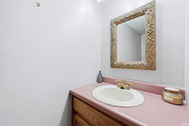 3303 Walden Run, Fort Wayne, IN 46815