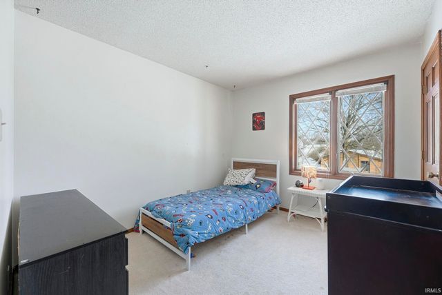 3303 Walden Run, Fort Wayne, IN 46815