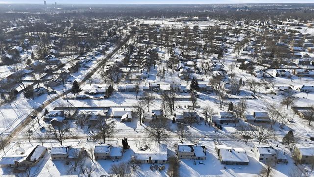 3303 Walden Run, Fort Wayne, IN 46815