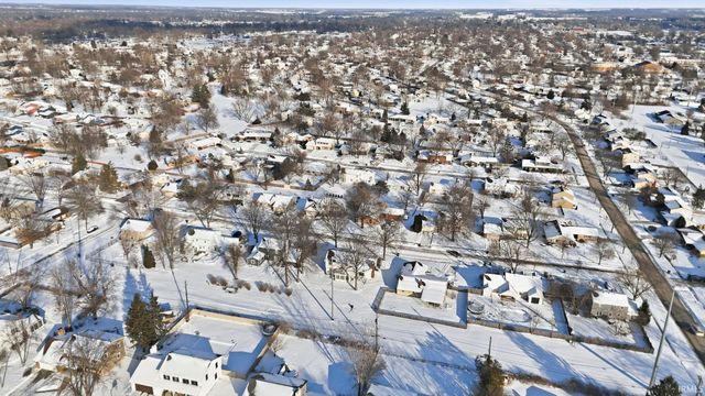 3303 Walden Run, Fort Wayne, IN 46815