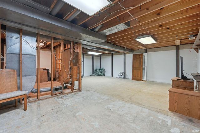 3303 Walden Run, Fort Wayne, IN 46815