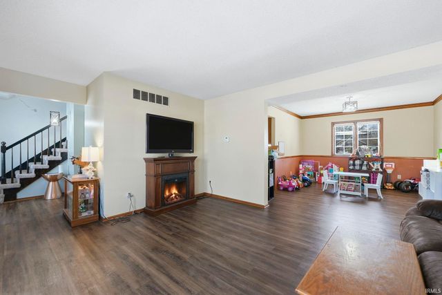 3303 Walden Run, Fort Wayne, IN 46815