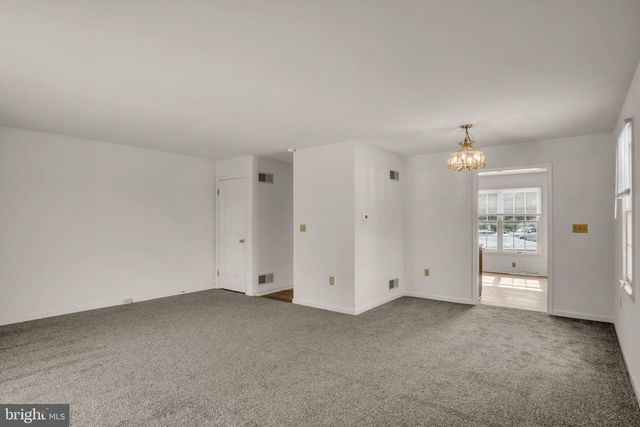 626 PARK RIDGE DR, Mechanicsburg, PA 17055