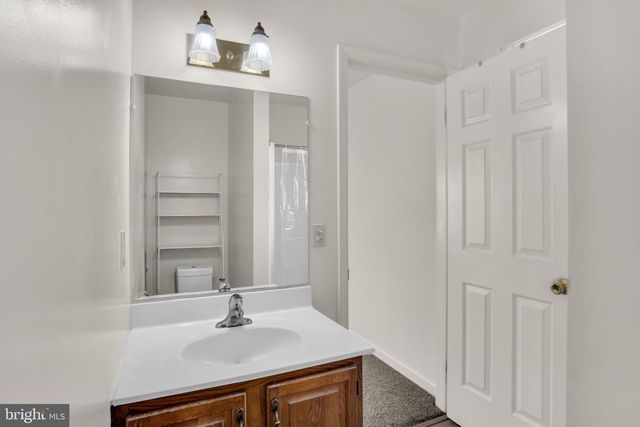 626 PARK RIDGE DR, Mechanicsburg, PA 17055