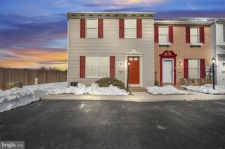 626 PARK RIDGE DR, Mechanicsburg, PA 17055
