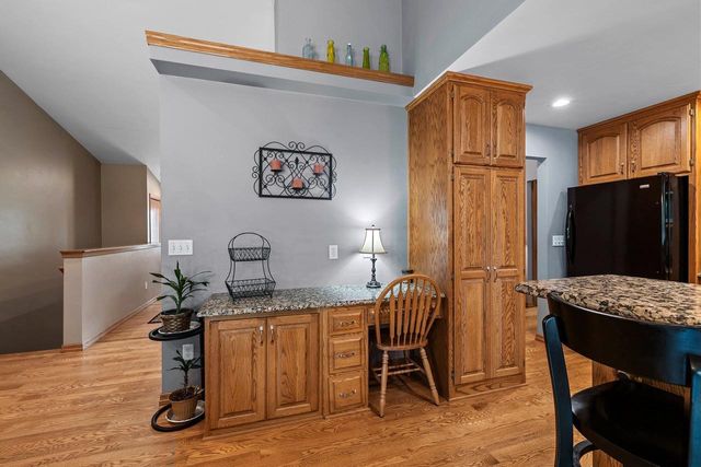 1809 SADDLEBROOK LANE, De Pere, WI 54115