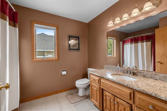 1809 SADDLEBROOK LANE, De Pere, WI 54115
