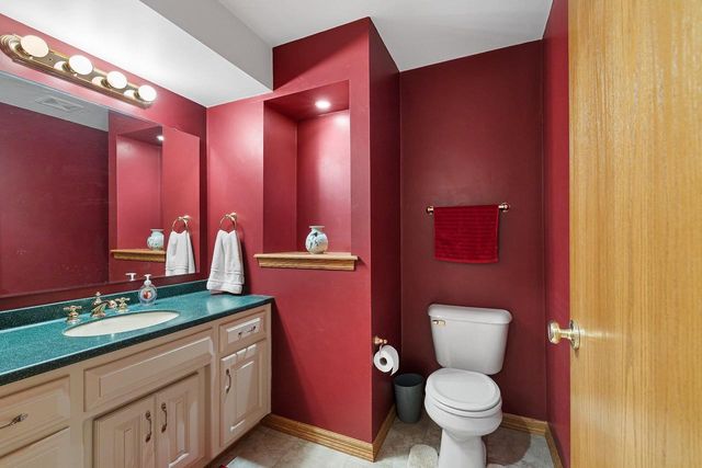 1809 SADDLEBROOK LANE, De Pere, WI 54115