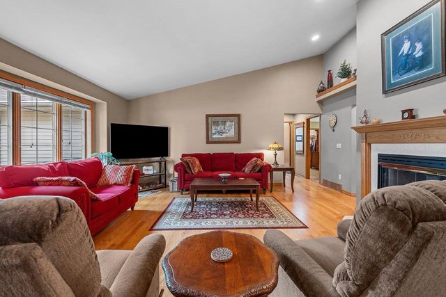 1809 SADDLEBROOK LANE, De Pere, WI 54115