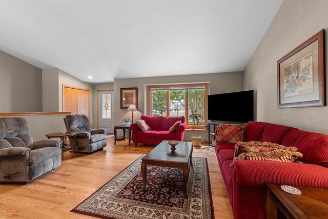 1809 SADDLEBROOK LANE, De Pere, WI 54115