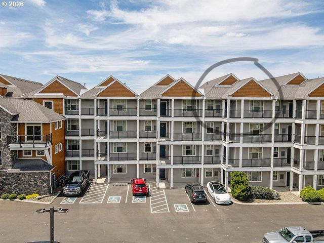 1000 N HOLLADAY Dr 408, Seaside, OR 97138