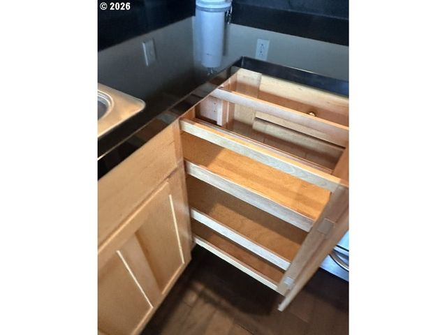 1000 N HOLLADAY Dr 408, Seaside, OR 97138