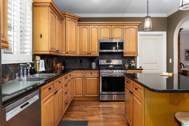 5679 CARRINGTON LAKE PARKWAY, Trussville, AL 35173